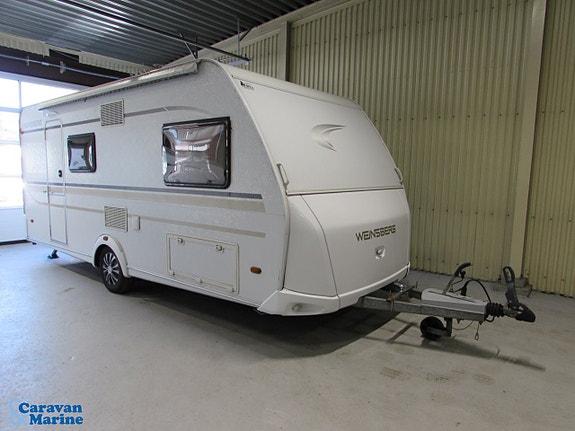 Weinsberg 500 QDK / 1350 kg / Barnkammare