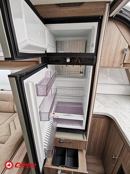 Kabe ROYAL 600 XL FK KS / Mover / Elektrisk Markis 6 of 25