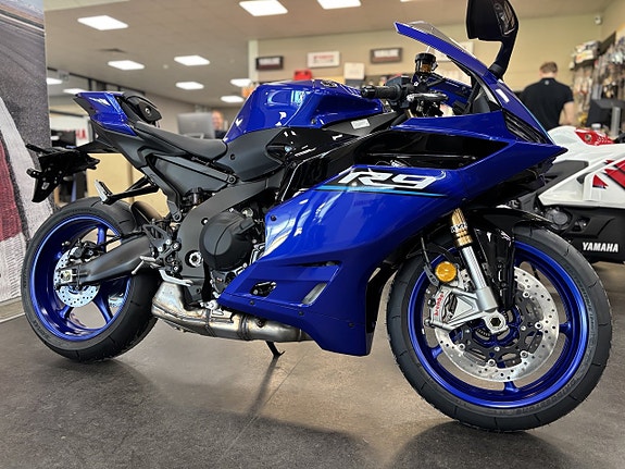 Yamaha YZF-R9 Icon Blue