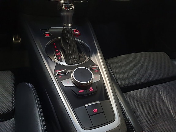 Audi TT 17 of 20