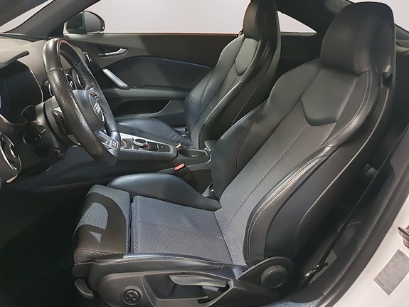 Audi TT 13 of 20