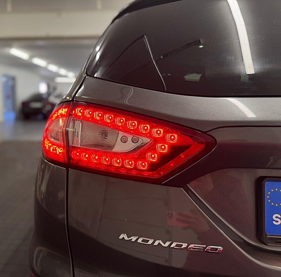 Ford Mondeo 4 of 5