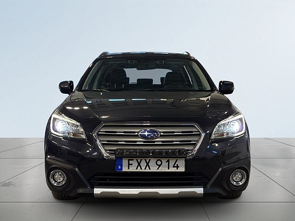 Subaru Outback 2 of 5