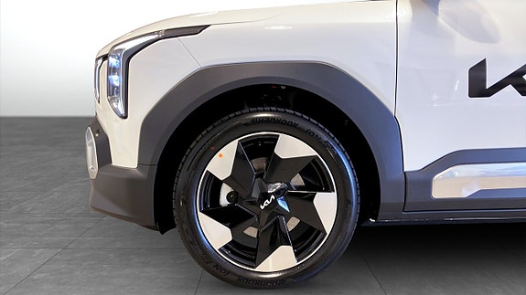 Kia EV2 9 of 12