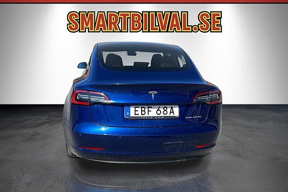 Tesla Model 3 4 of 16