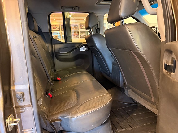 Nissan Navara 15 of 20