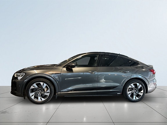 Audi Q8 4 of 23