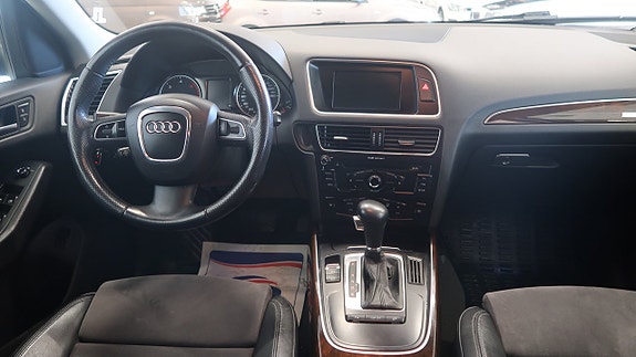 Audi Q5 11 of 18
