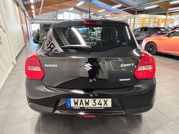 Suzuki Swift 3 of 12