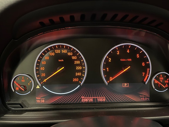 BMW 528 14 of 17