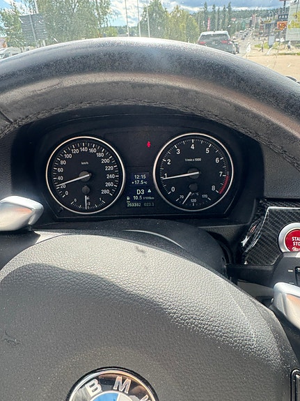 BMW 335i 6 of 8