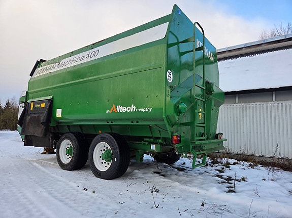 Keenan MF400 2 of 7