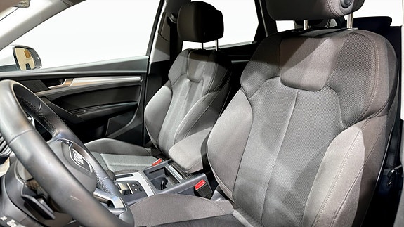 Audi Q5 10 of 23