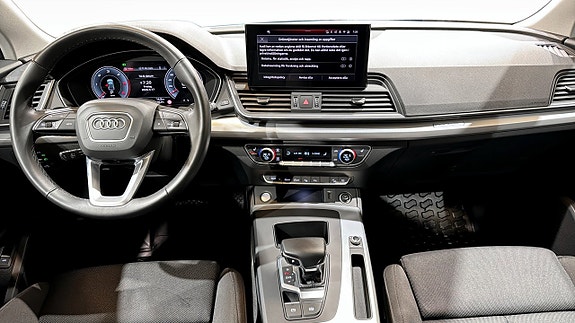 Audi Q5 11 of 23