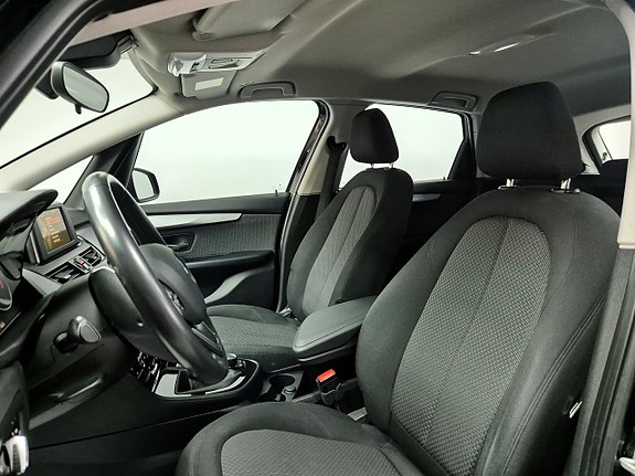 BMW 218 10 of 28