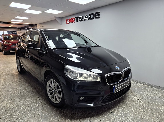 BMW 218 3 of 28
