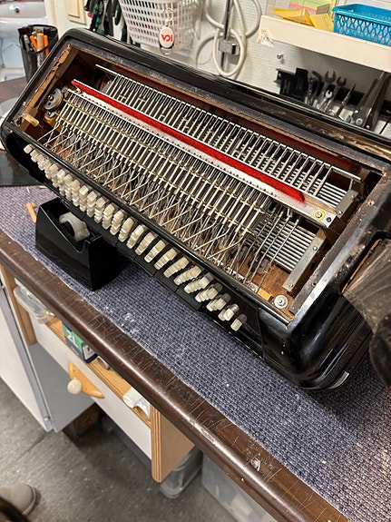 Product image 9 of 9