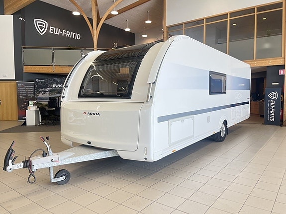 Adria ADORA 673 PK (ALDE+Solcell+AC+2 000kg+Barnkammare)