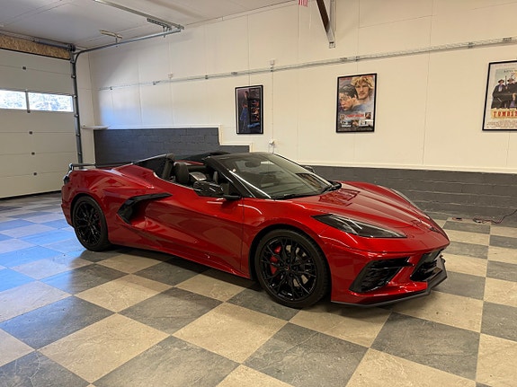 Chevrolet Corvette 17 of 24
