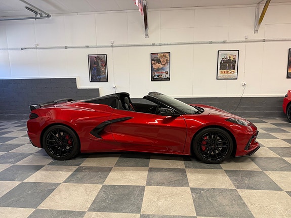 Chevrolet Corvette 16 of 24