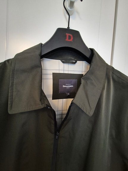 Product image 11 of 16