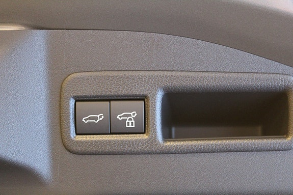 Subaru Solterra 9 of 9