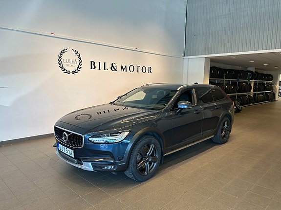 Volvo V90 Cross Country