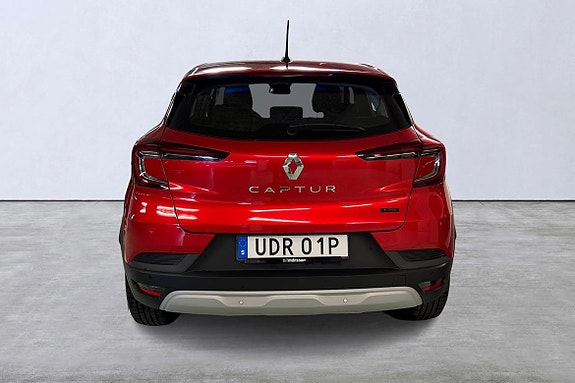 Renault Captur 5 of 5