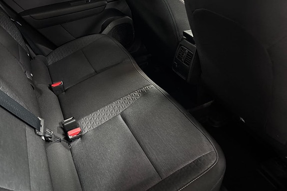 Renault Captur 11 of 16