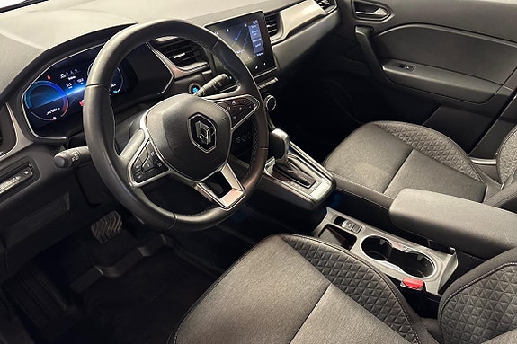 Renault Captur 8 of 16