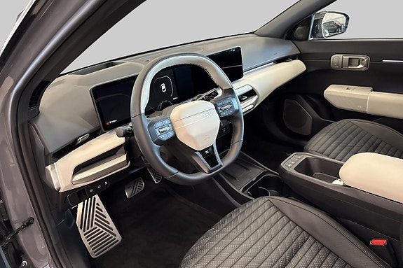 Kia EV4 8 of 25