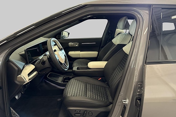 Kia EV4 7 of 25