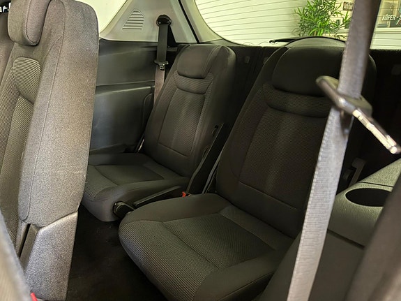Ford S-MAX 15 of 27