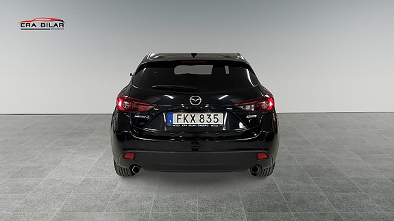 Mazda 3 5 of 5