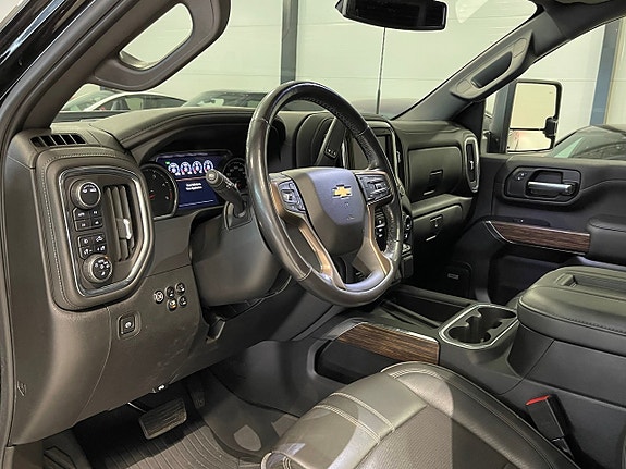 Chevrolet Silverado 2500 9 of 30