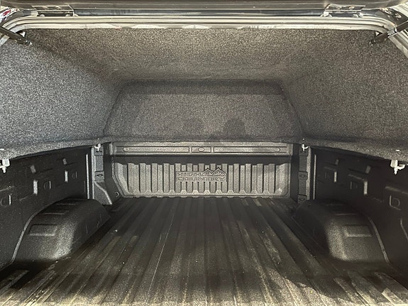Chevrolet Silverado 2500 29 of 30