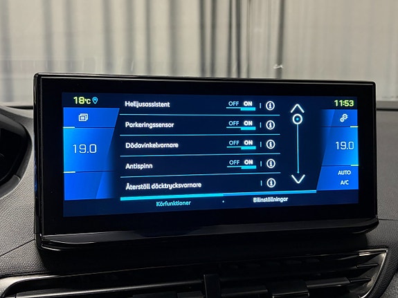 Peugeot 3008 13 of 16