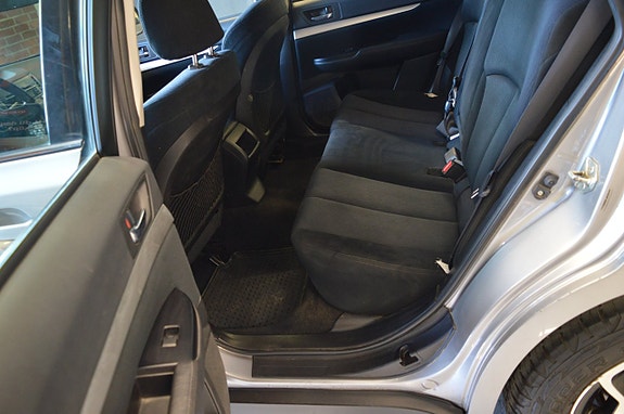 Subaru Outback 17 of 19