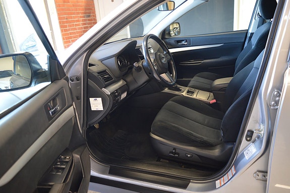 Subaru Outback 14 of 19