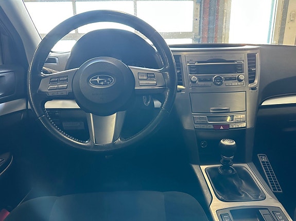 Subaru Outback 9 of 19