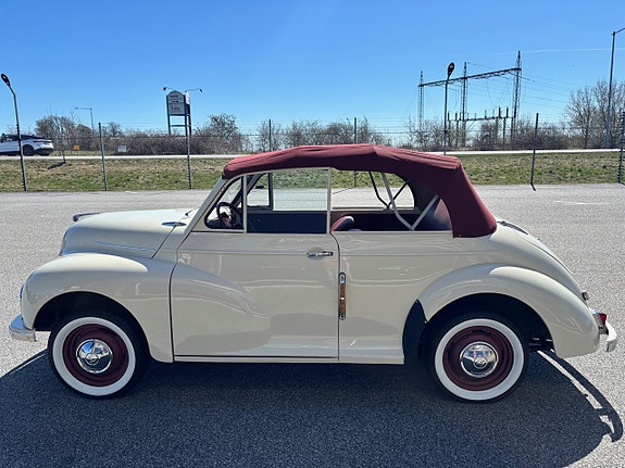 Morris Minor 9 of 25