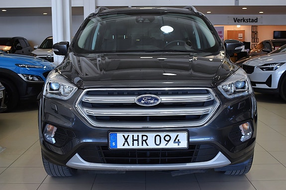 Ford Kuga 2 of 23
