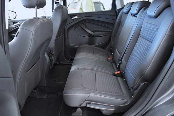 Ford Kuga 9 of 23