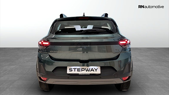 Dacia Sandero Stepway 4 of 5