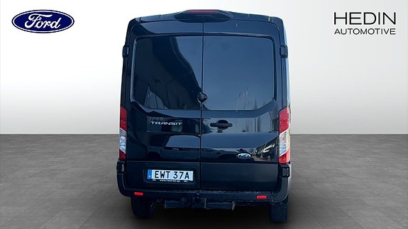 Ford Transit 7 of 12