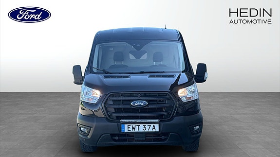 Ford Transit 8 of 12