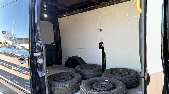 Ford Transit 5 of 5