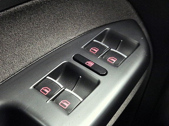 Volkswagen Touran 11 of 29