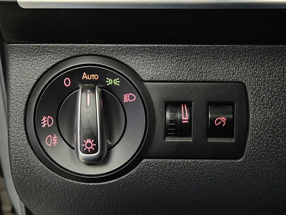 Volkswagen Touran 12 of 29