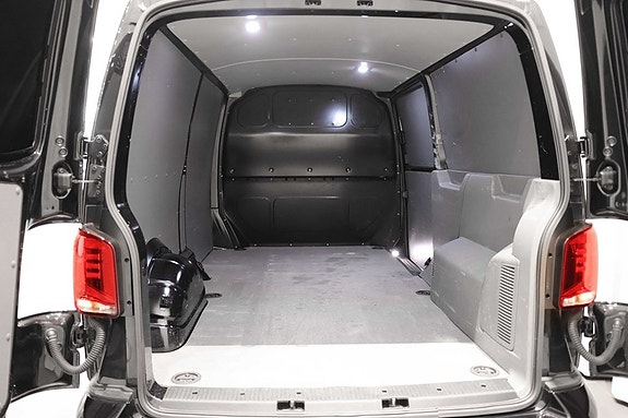 Volkswagen Transporter 4 of 5